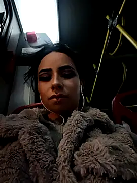 hanna  azumi online show from 14, 2, 2025