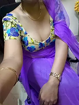 Snapshot of Roja-Telugu777 chatting on 6, 3, 2025 Roja-Telugu777 online show from 6, 3, 2025