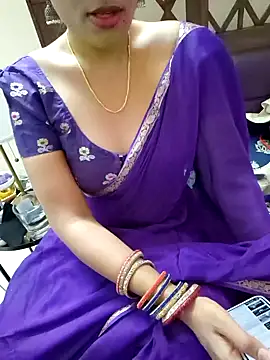 Snapshot of Roja-Telugu777 chatting on 16, 9, 2025 Roja-Telugu777 online show from 16, 9, 2025