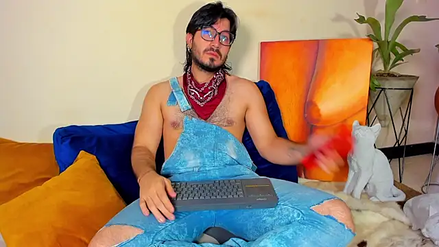 Ackerman Eren  online show from 16, 3, 2025