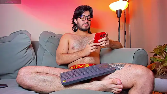 Ackerman Eren  online show from 4, 10, 2025