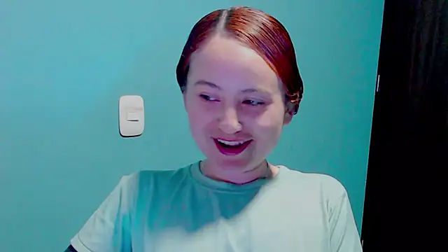 zoe jones3 online show from 22, 12, 2024