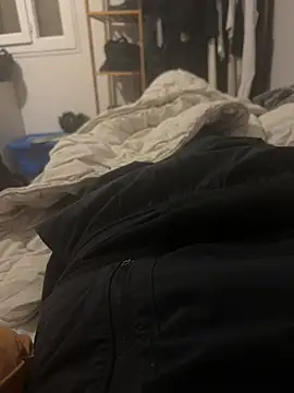 pignoufe online show from 10, 4, 2026