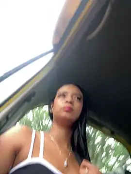 Snapshot of Laura_fernandezII chatting on 9, 1, 2025 Laura fernandezII online show from 9, 1, 2025