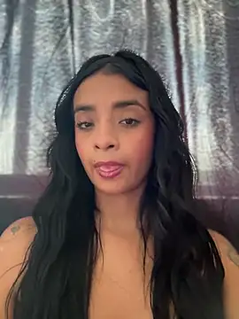 Snapshot of Laura_fernandezII chatting on 11, 3, 2025 Laura fernandezII online show from 11, 3, 2025