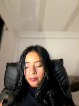 Snapshot of Laura_fernandezII chatting on 21, 9, 2025 Laura fernandezII online show from 21, 9, 2025