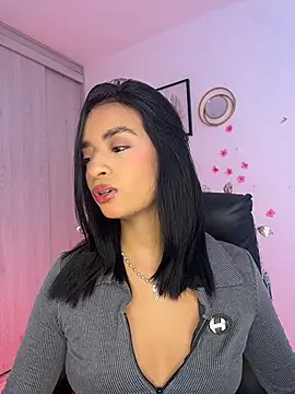 Snapshot of Laura_fernandezII chatting on 26, 5, 2026 Laura fernandezII online show from 26, 5, 2026