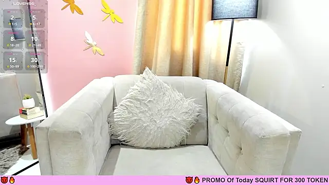LenaRuiz  online show from 14, 1, 2025