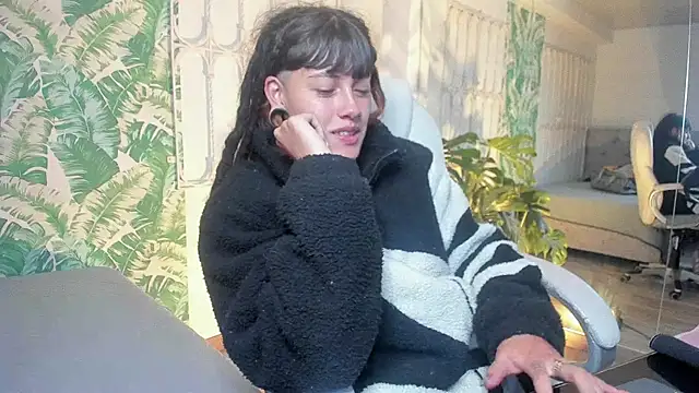  sharlotte777 online show from 19, 12, 2025