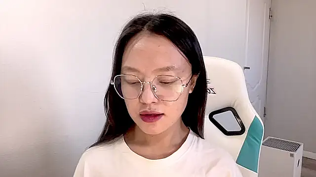 Risalynn online show from 4, 1, 2025