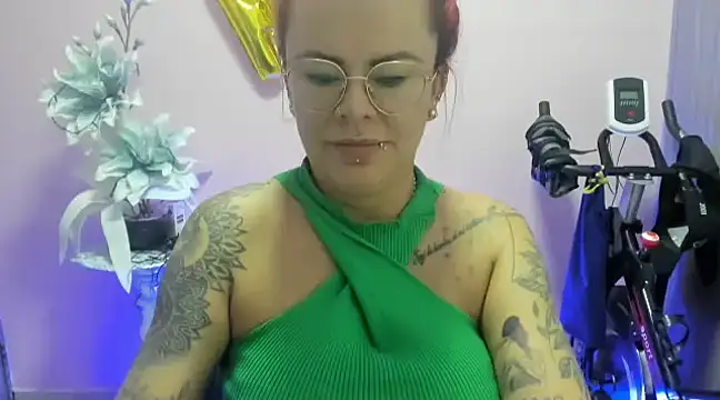 KAROL MILF online show from 14, 12, 2024