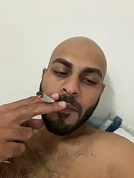 islandvybee55 online show from 23, 12, 2024