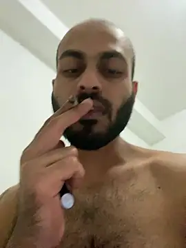 islandvybee55 online show from 4, 1, 2025