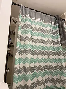 islandvybee55 online show from 26, 1, 2025