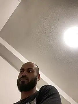 islandvybee55 online show from 9, 3, 2025