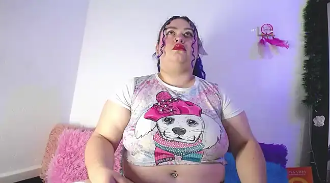 lunitaa0 online show from 12, 1, 2025