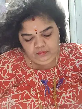 Snapshot of tamilthanushri chatting on 28, 4, 2026 tamilthanushri online show from 28, 4, 2026
