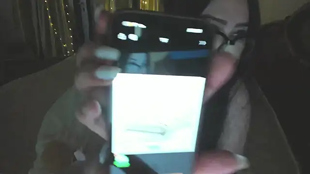 Snapshot of cutie_sakura chatting on 26, 12, 2024 cutie sakura online show from 26, 12, 2024