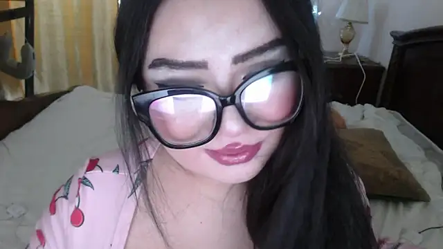 Snapshot of cutie_sakura chatting on 4, 3, 2025 cutie sakura online show from 4, 3, 2025