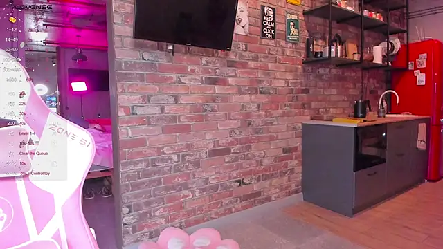 aesthetics  tease online show from 24, 9, 2025