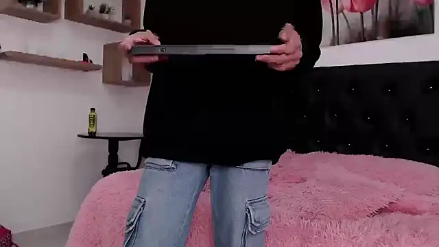 abigail f00x online show from 3, 3, 2025