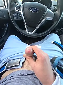 Titanhoott online show from 20, 3, 2025