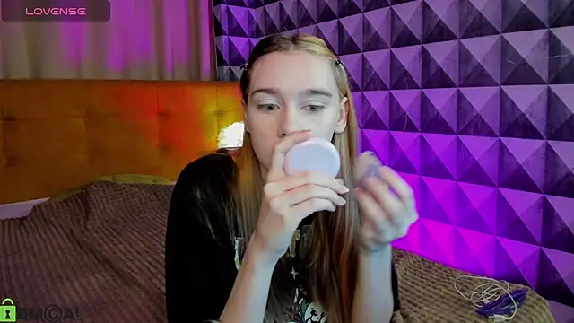 Lesi Moonie01 online show from 15, 10, 2025