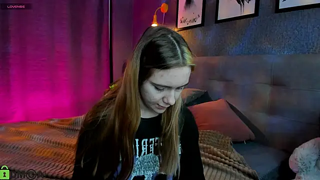 Lesi Moonie01 online show from 22, 10, 2025