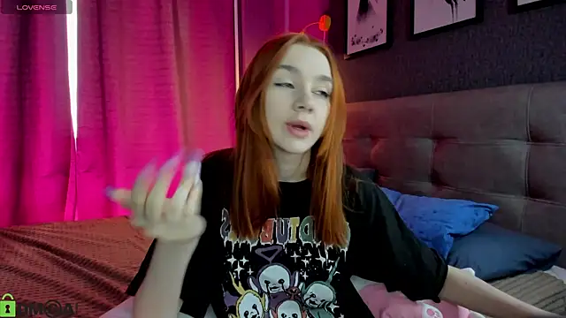 Lesi Moonie01 online show from 3, 4, 2026