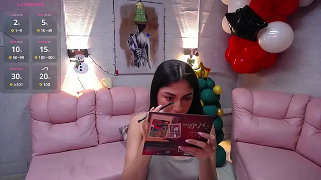 Alaya cute online show from 14, 12, 2025