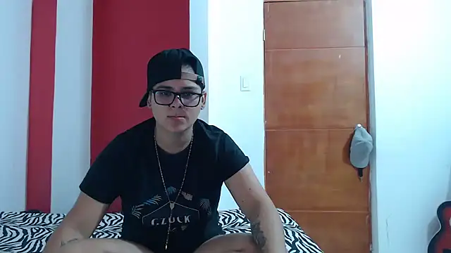 SHARLOTTE MORGAN online show from 18, 3, 2025