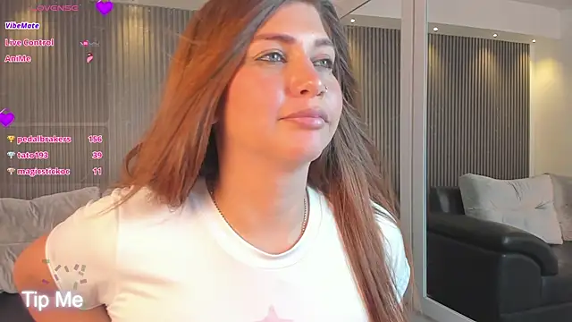 Snapshot of Laurent_Williams chatting on 14, 1, 2025 Laurent Williams online show from 14, 1, 2025