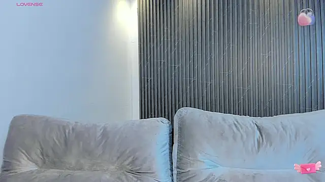 Snapshot of Laurent_Williams chatting on 12, 2, 2025 Laurent Williams online show from 12, 2, 2025