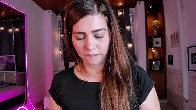 Snapshot of Laurent_Williams chatting on 21, 2, 2025 Laurent Williams online show from 21, 2, 2025