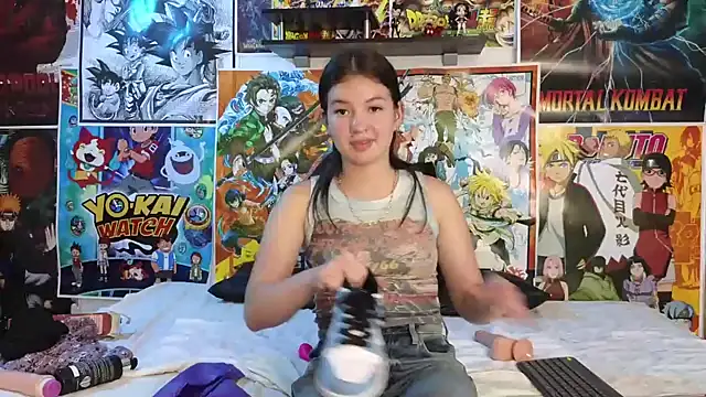 Snapshot of lilimini032 chatting on 29, 12, 2024 lilimini032 online show from 29, 12, 2024