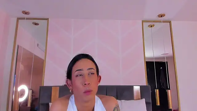 GabyPetit online show from 7, 11, 2025