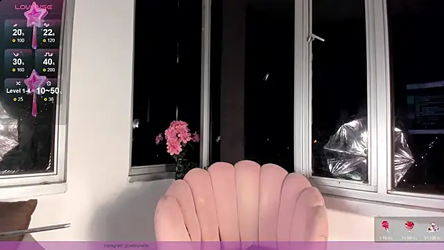 Snapshot of Megan_Lim chatting on 17, 12, 2024 Megan Lim online show from 17, 12, 2024