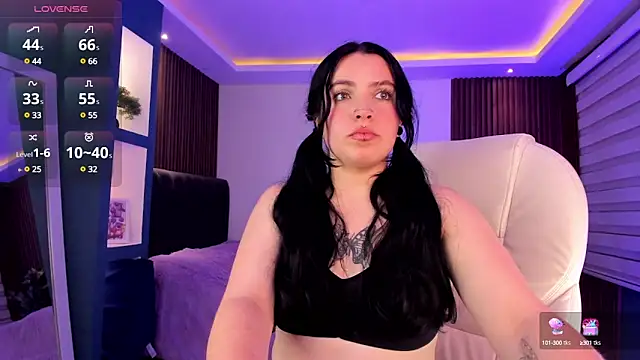 Lucy Smith2 online show from 9, 1, 2025