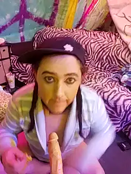 Boo-boo kittyfux online show from 27, 12, 2024