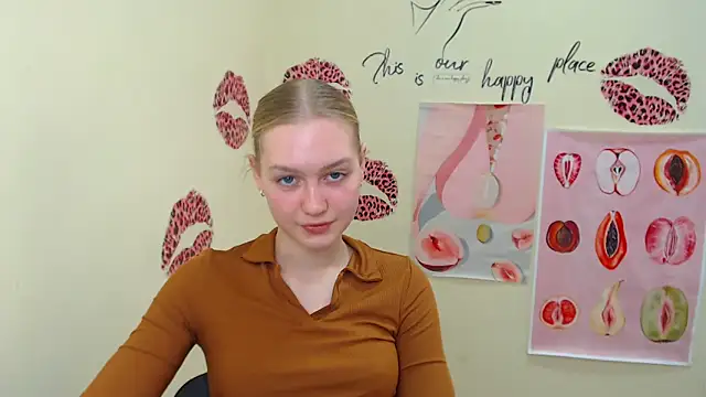 Snapshot of MademoiselleCl chatting on 19, 2, 2025 MademoiselleCl online show from 19, 2, 2025