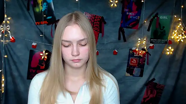 MademoiselleCl online show from 15, 12, 2025