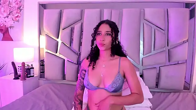 Snapshot of _lanna_jhonson_ chatting on 14, 1, 2025  lanna jhonson  online show from 14, 1, 2025
