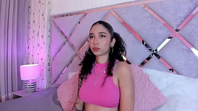 Snapshot of _lanna_jhonson_ chatting on 10, 2, 2025  lanna jhonson  online show from 10, 2, 2025