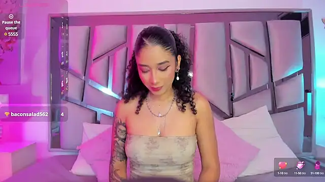 Snapshot of _lanna_jhonson_ chatting on 13, 2, 2025  lanna jhonson  online show from 13, 2, 2025