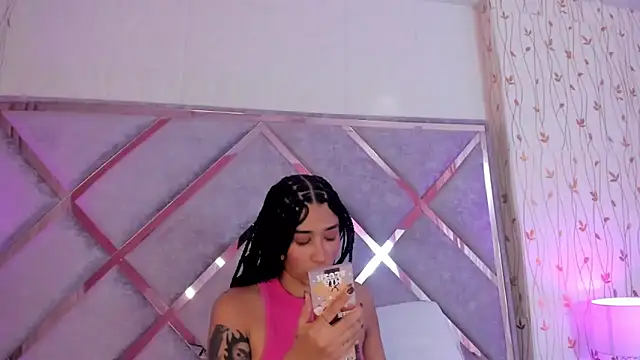 Snapshot of _lanna_jhonson_ chatting on 1, 3, 2025  lanna jhonson  online show from 1, 3, 2025