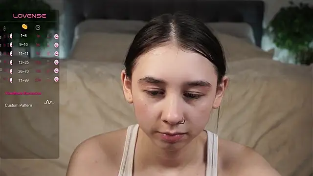 AislyEmbury online show from 10, 2, 2025