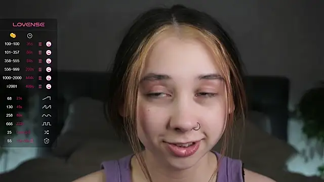 AislyEmbury online show from 27, 2, 2025