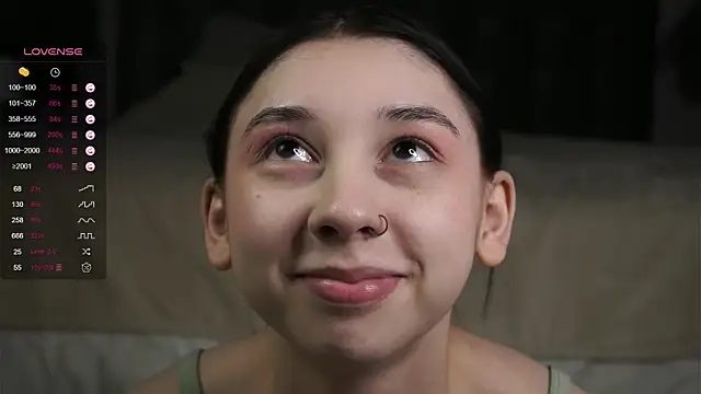 AislyEmbury online show from 2, 3, 2025