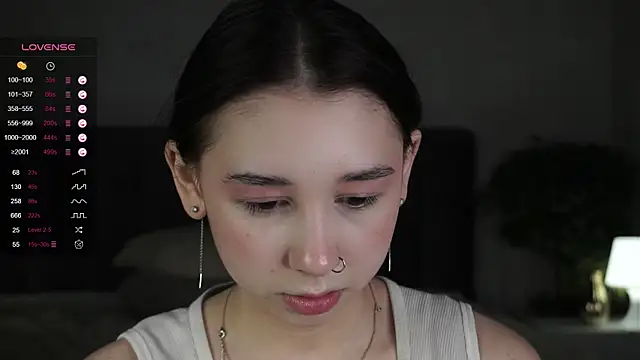 AislyEmbury online show from 14, 3, 2025