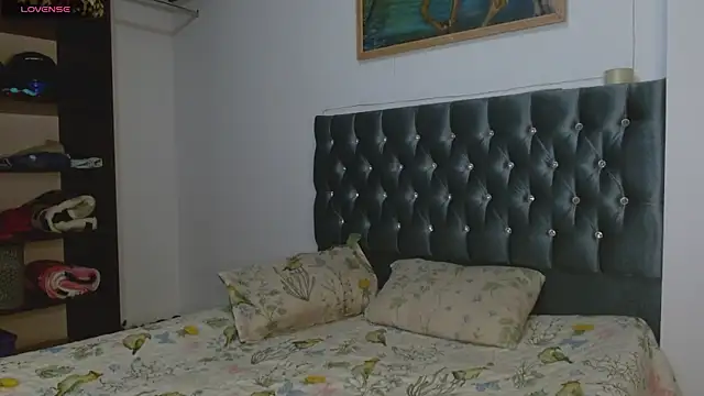 AntonellaAndNoah online show from 17, 12, 2024